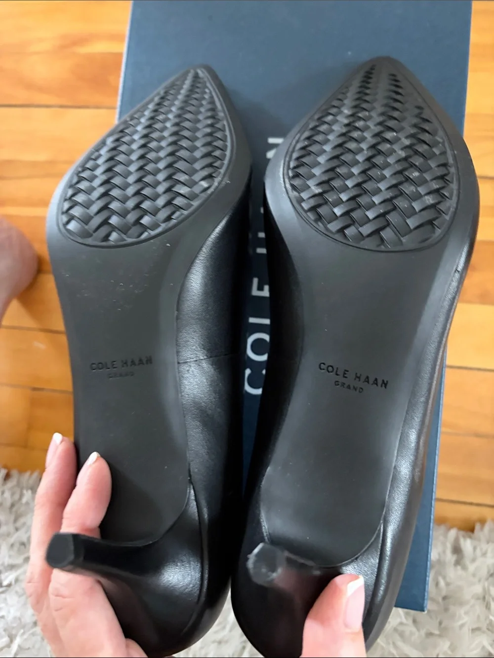 Cole Haan Black GOTO Park Pump Leather w/Pointed Toe